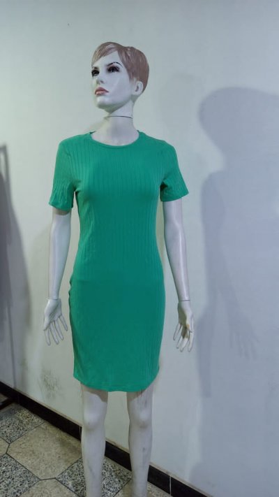 فستان نسائي صيفي