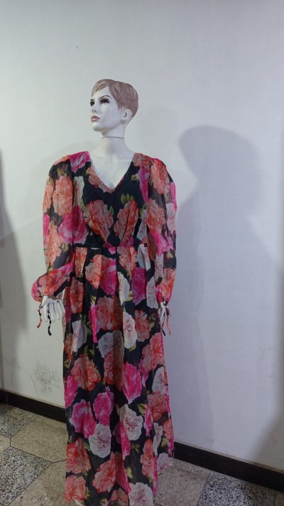 فستان نسائي صيفي